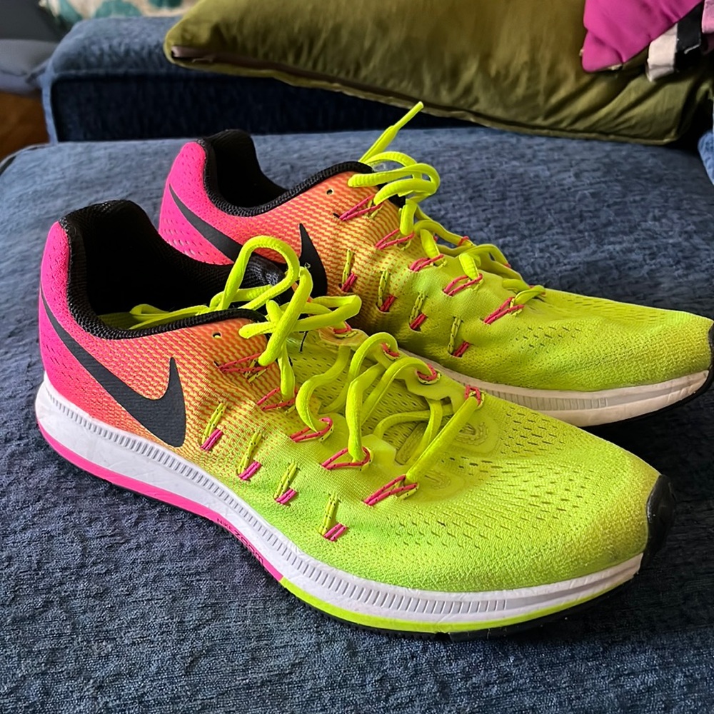 Nike Zoom Pegasus 33 size 10 US